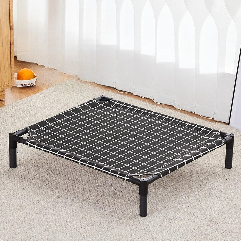 lit sureleve pour chien carreaus