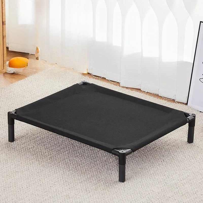 lit sureleve pour chien noir