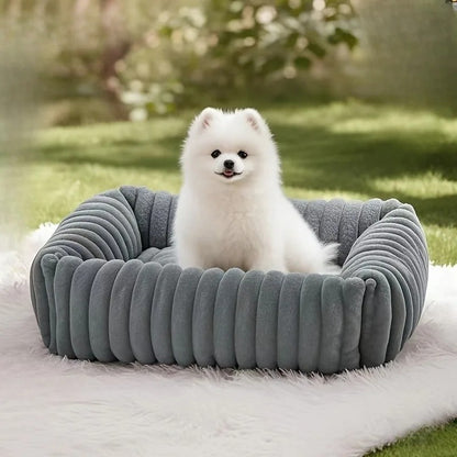 Canapé chien orthopédique chien pommérannier blanc