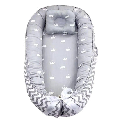 Panier pour chien gris Le Princier avec coussin assorti et bords moelleux